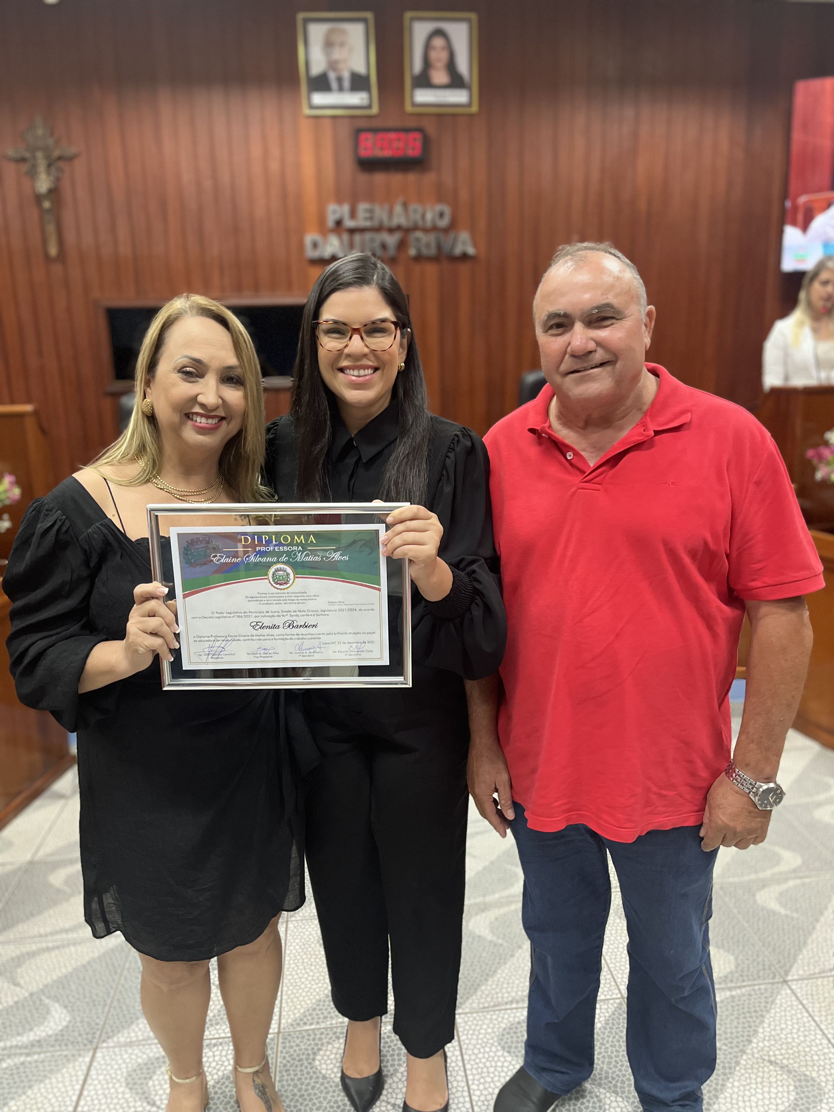 Entrega do Diploma Professora Elaine... 10/10/2023