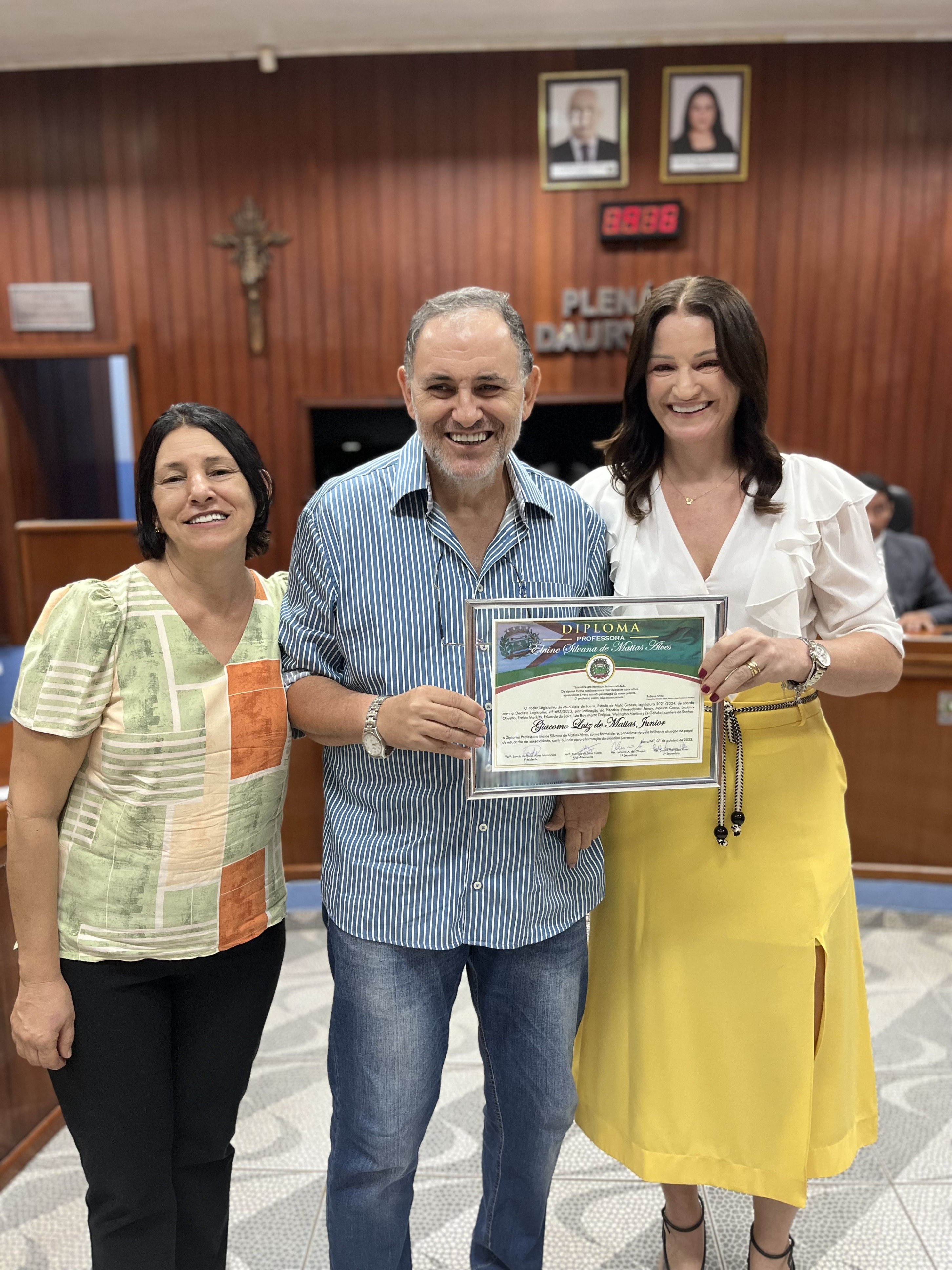 Entrega do Diploma Professora Elaine... 10/10/2023