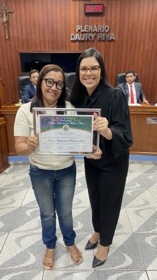 Entrega do Diploma Professora Elaine... 10/10/2023