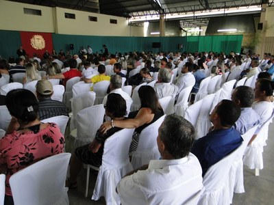 Posse prefeita, vice e vereadores.