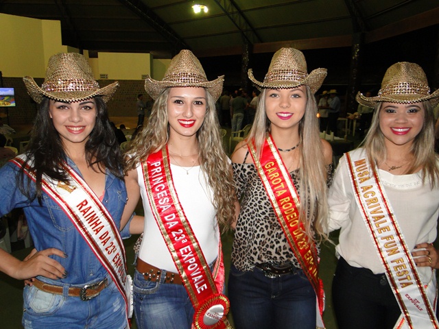 Show de beleza na EXPOVALE/2015.