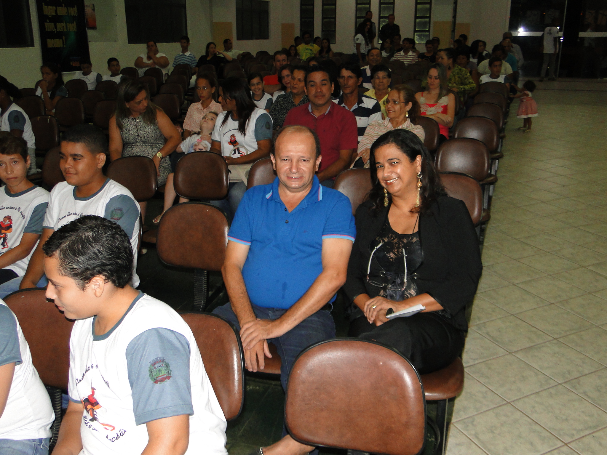 Câmara é representada pelos vereadores Marta Sinhorin e Chico do INDEA na formatura dos alunos do PROERD.