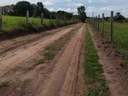 Moradores das proximidades da Água Boa agradecem vereadores pela recuperação de estrada.