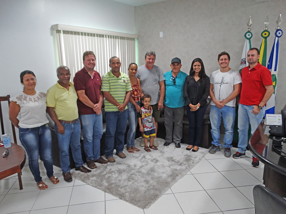 Moradores do Assentamento Água Boa buscam apoio da Câmara de Vereadores.