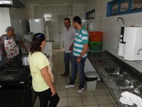 Vereadores visitam Creche Cantinho Mágico e ouvem pedido de melhorias na escola.