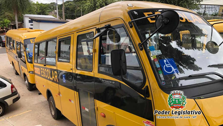 Vereadores vistoriaram ônibus escolares que foram adquiridos pela SEDUC e serão repassados aos municípios